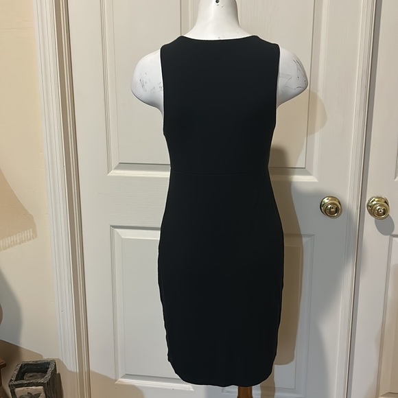 Athleta Black Sleeveless Dress. Small - Picture 4 of 10